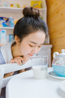 初中女生腋毛