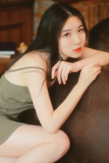 中国美女全身光子嫩肤